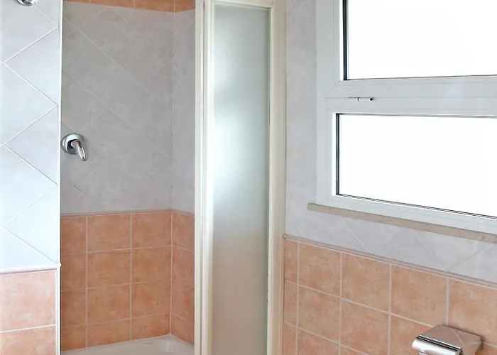 Edera - In Pieno Centro A Pochi Passi Dal Mare Otel Riccione