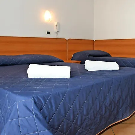 Hotel Edera - In Pieno Centro A Pochi Passi Dal Mare