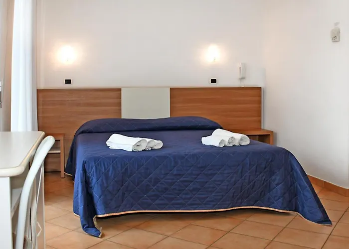 Hotel Edera - In Pieno Centro A Pochi Passi Dal Mare *