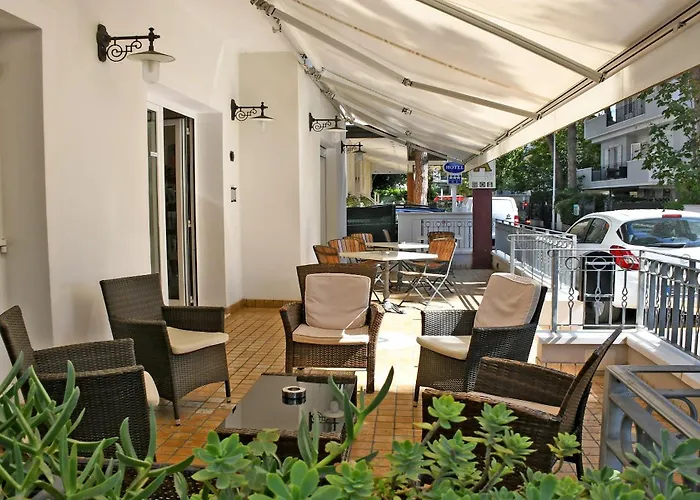 Edera - In Pieno Centro A Pochi Passi Dal Mare *