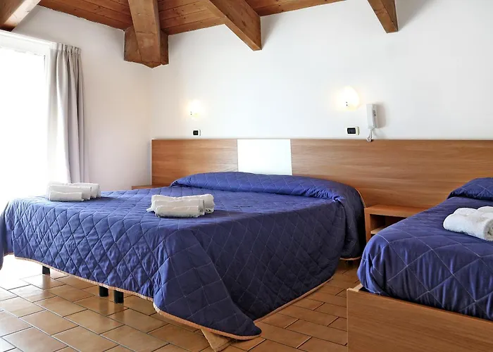 Edera - In Pieno Centro A Pochi Passi Dal Mare Hotel